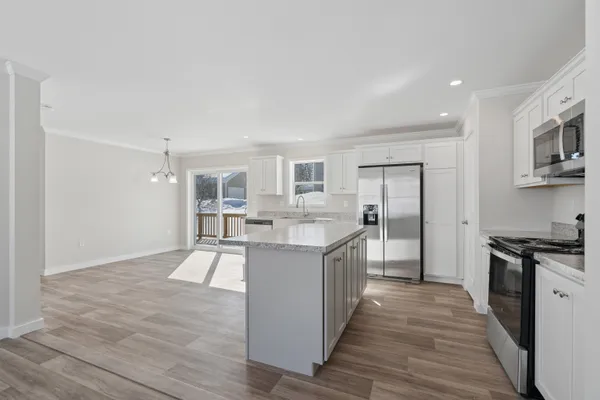 $521,400 | 169 Butternut Road, Hartford, VT 05001