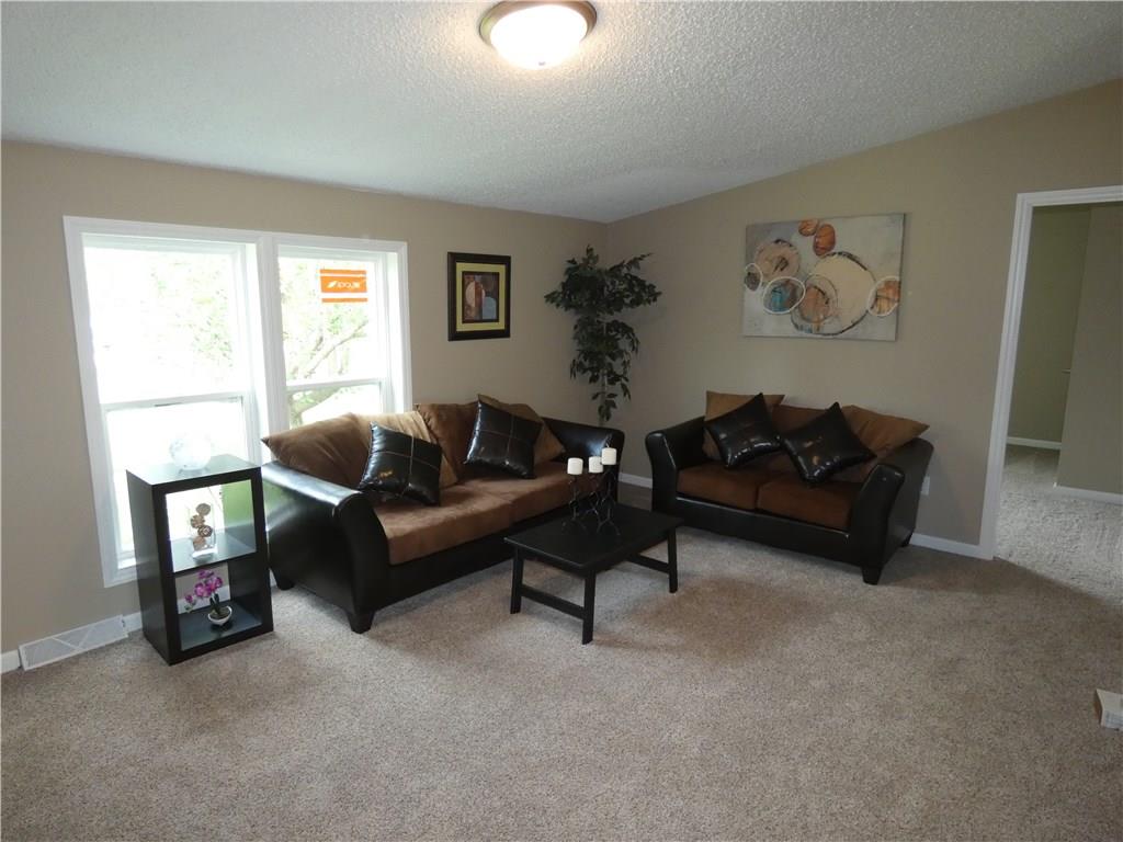 4205 Williams Road Martinsville, IN 46151 - Photo 4 of 22 Gallery Image 4