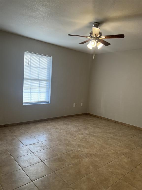 3272 Tesoro Loop, Unit 1 Eagle Pass, TX 78852 - Photo 5 of 9