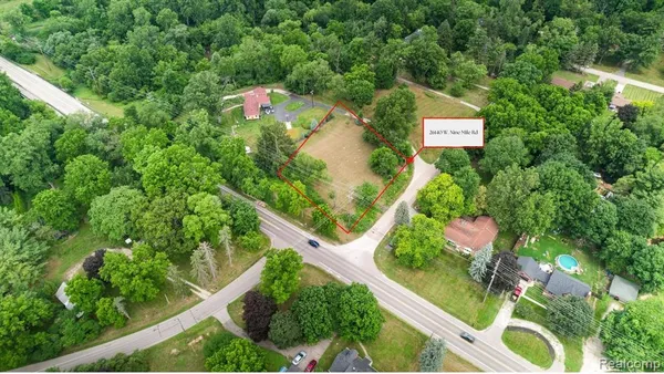 $75,000 | 0 West Nine Mile Road, Hazel Park, MI 48030