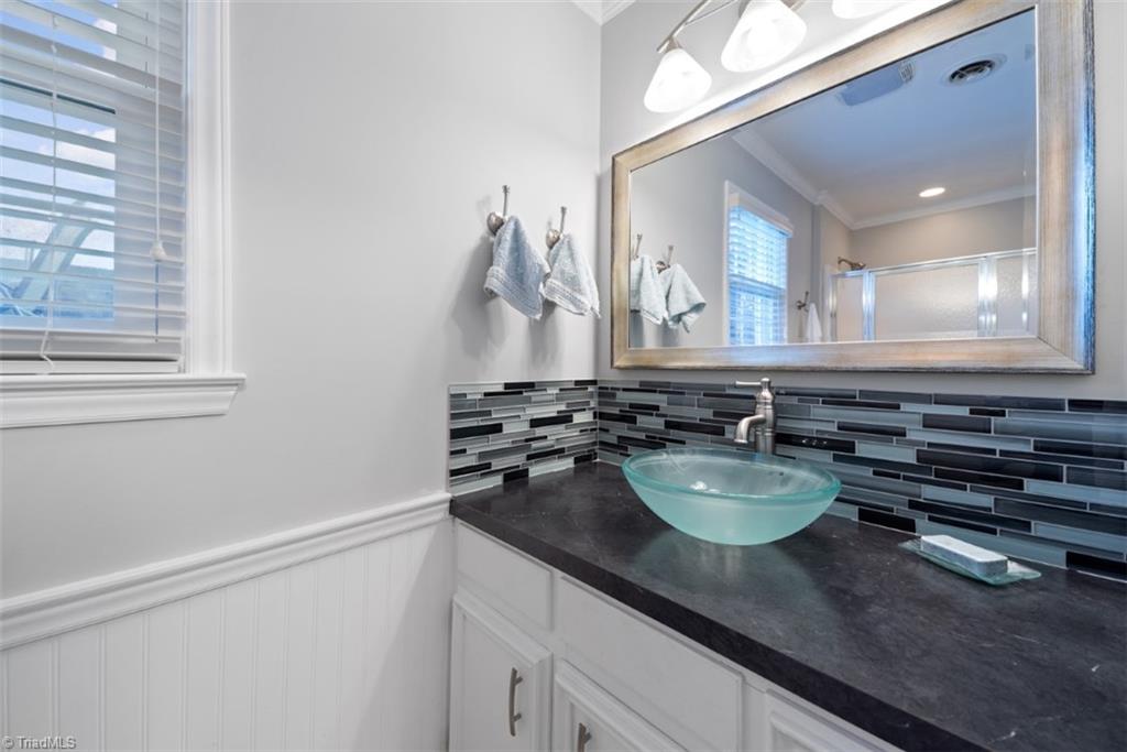 5335 Skylark Road Pfafftown, NC 27040 - Photo 14 of 41 Gallery Image 14