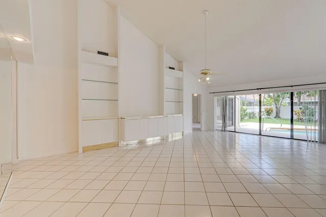 $4,500 | 223 East River Park Drive, Jupiter, FL 33477