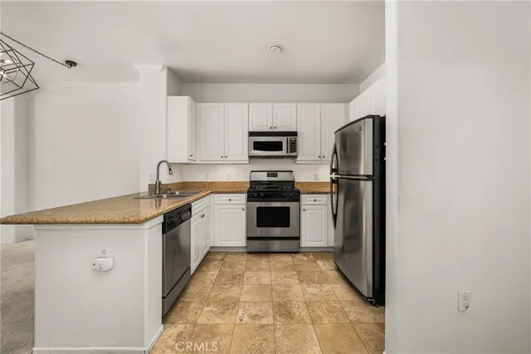 $675,000 | 3202 Watermarke Place, Irvine, CA 92612