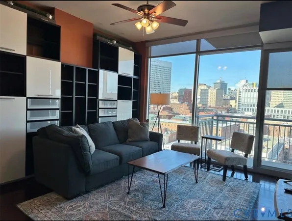 $2,000 | 301 Virginia Street, Unit U1409, Richmond, VA 23219