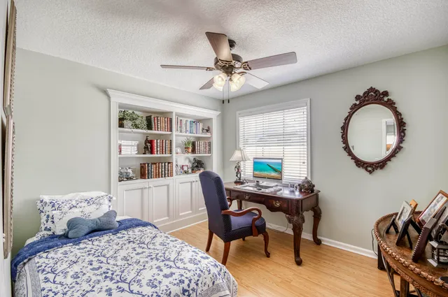 $6,000 | 2600 Neaton Court, Wellington, FL 33414