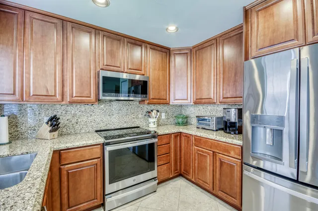 $6,000 | 2600 Neaton Court, Wellington, FL 33414