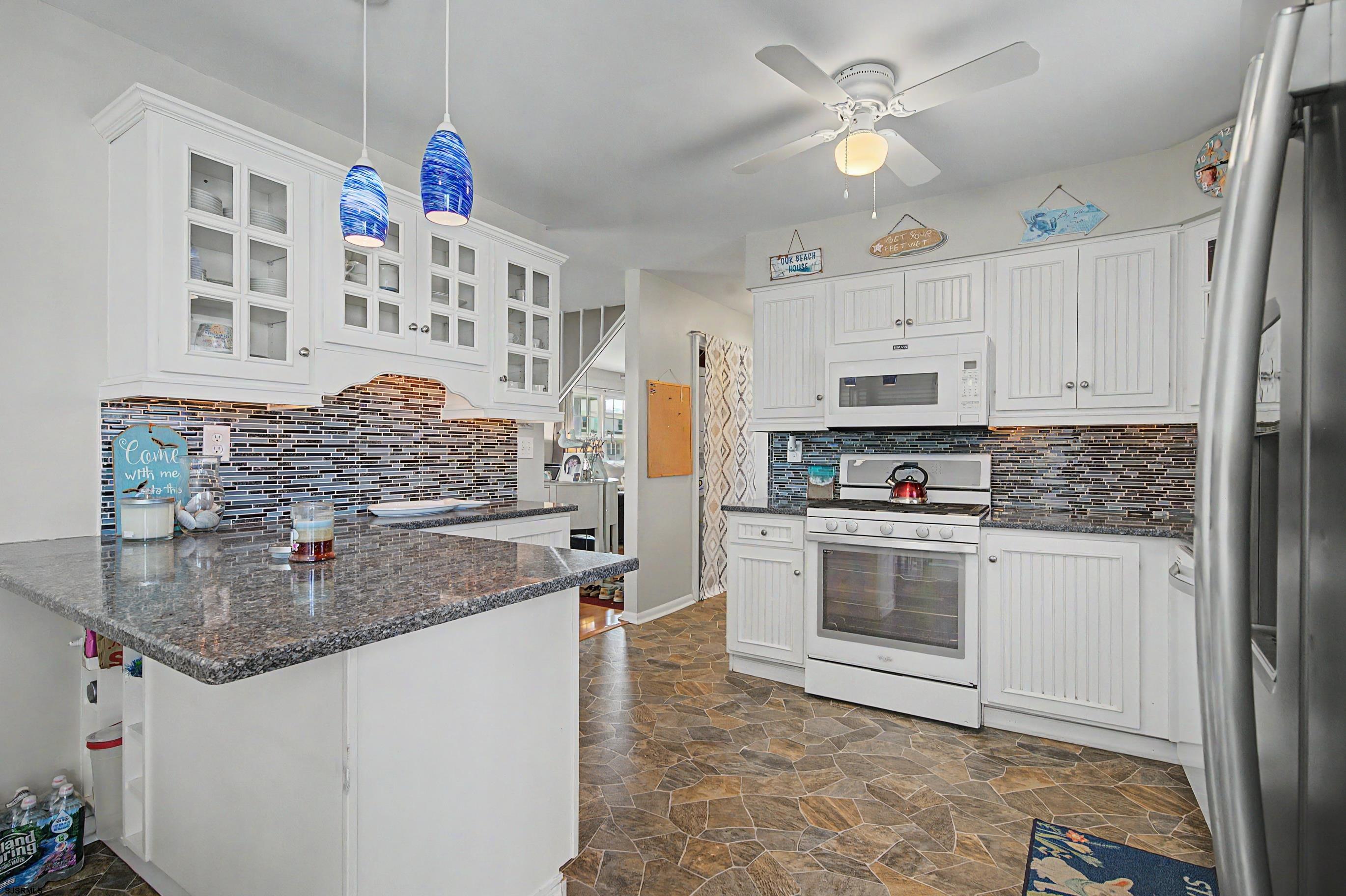 1313 Ouimet Road Brigantine, NJ 08203 - Photo 9 of 34