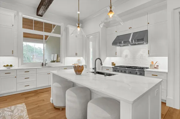 $2,932,000 | 2225 South Live Oak Parkway, Wilmington, NC 28403