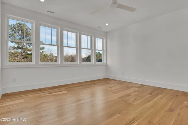 $2,932,000 | 2225 South Live Oak Parkway, Wilmington, NC 28403