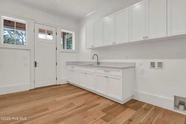 $2,932,000 | 2225 South Live Oak Parkway, Wilmington, NC 28403