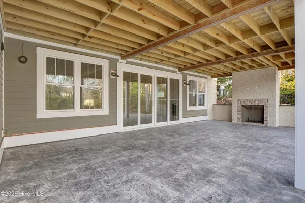 $2,932,000 | 2225 South Live Oak Parkway, Wilmington, NC 28403