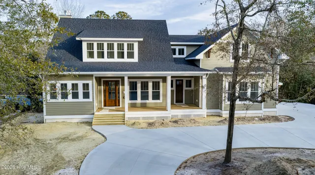 $2,932,000 | 2225 South Live Oak Parkway, Wilmington, NC 28403