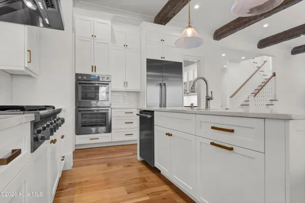 $2,932,000 | 2225 South Live Oak Parkway, Wilmington, NC 28403
