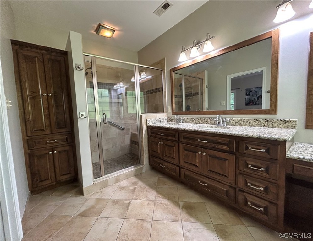 3621 Tanby Road Richmond, VA 23235 - Photo 26 of 40 Primary Bathroom