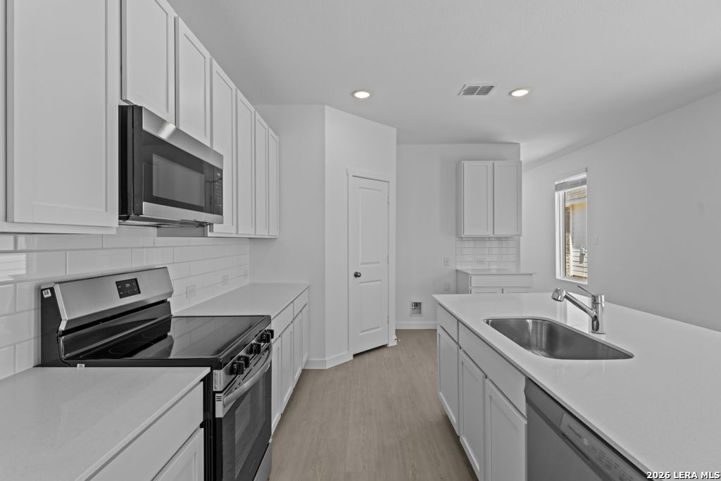 6866 Flores Road Spring Branch, TX 78070 - Photo 12 of 27 Gallery Image 12