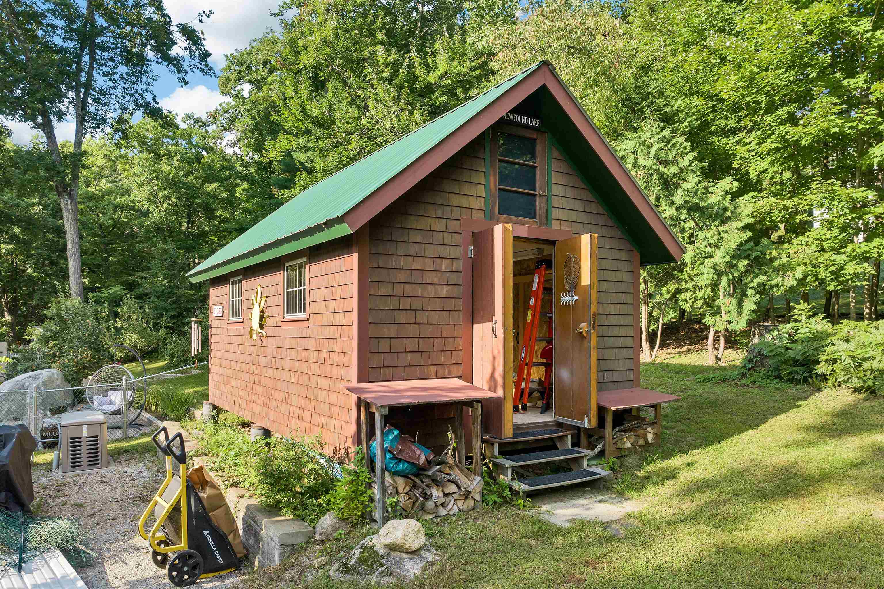 19 Champney Road Conway, NH 03860 - Photo 3 of 40