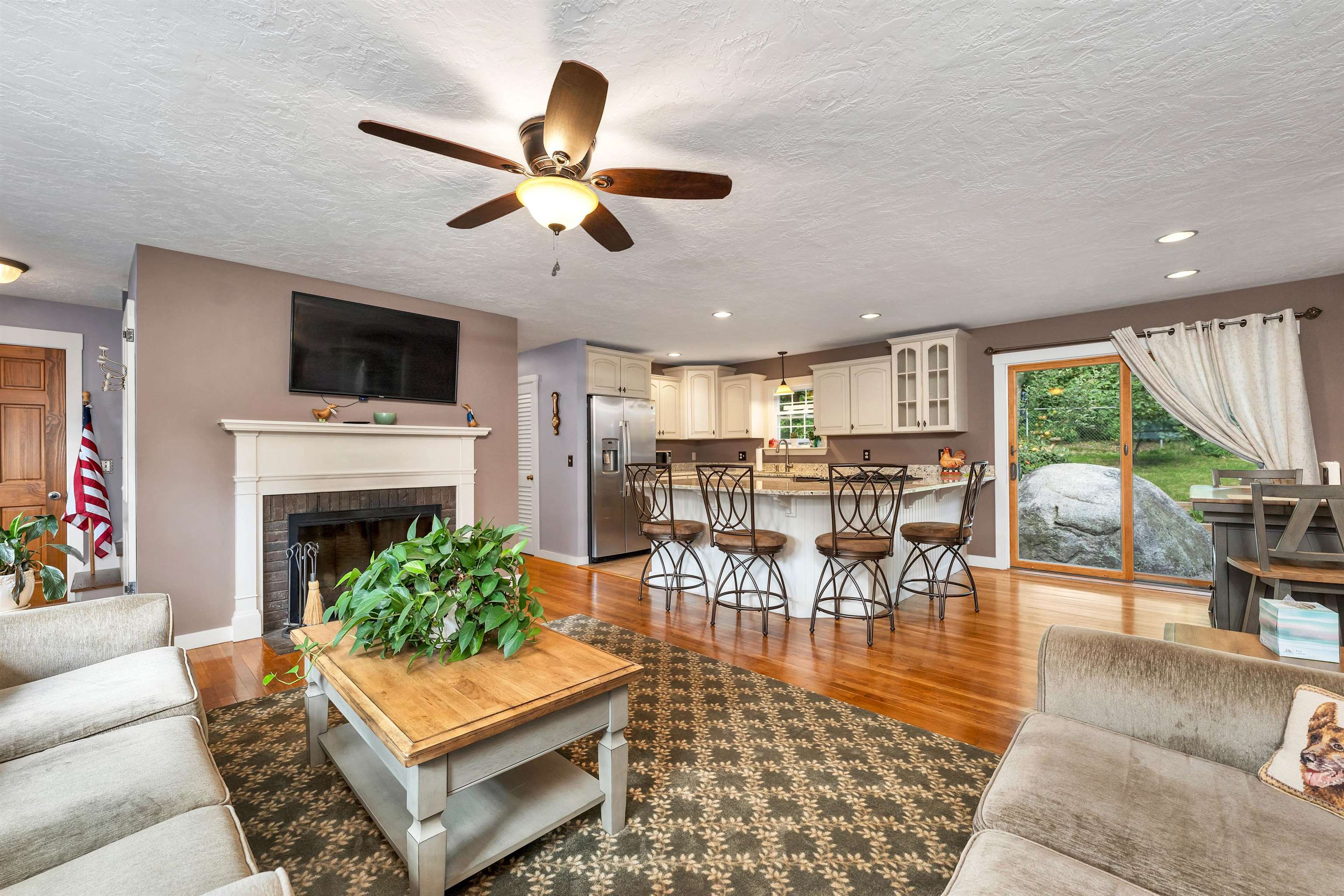 19 Champney Road Conway, NH 03860 - Photo 8 of 40