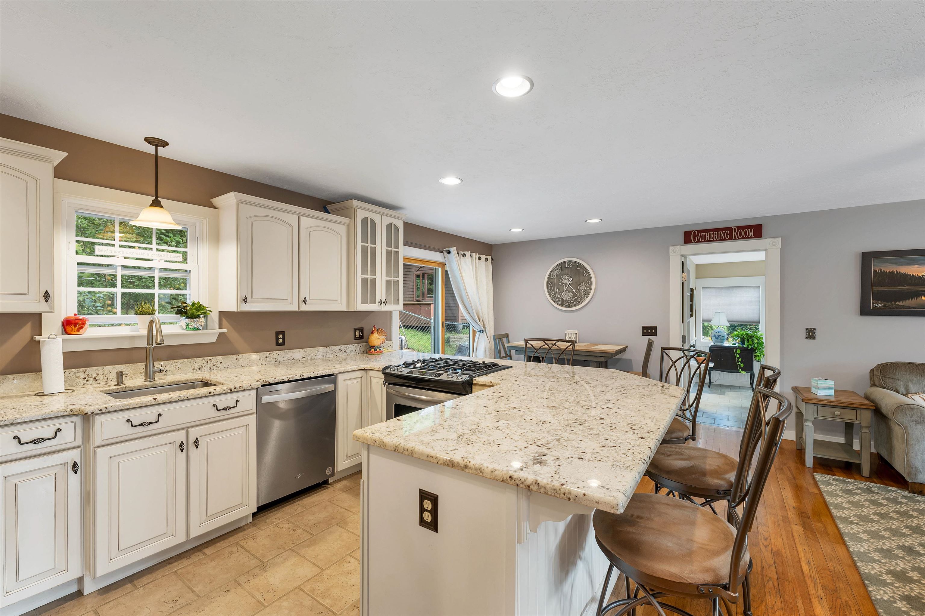 19 Champney Road Conway, NH 03860 - Photo 9 of 40