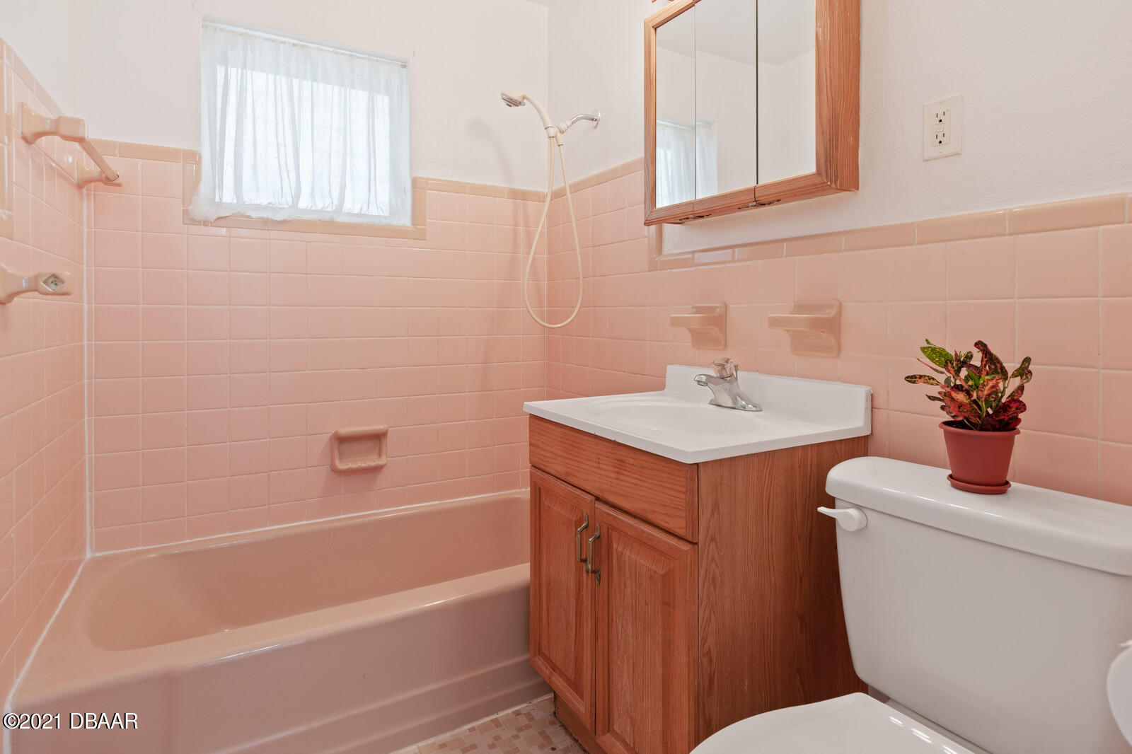 61 Margaret Road Ormond Beach, FL 32176 - Photo 16 of 34 20_61_Margaret_Road20_mls