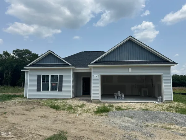 $289,706 | 218 Hl Vly Drive, La Grange, NC 28551
