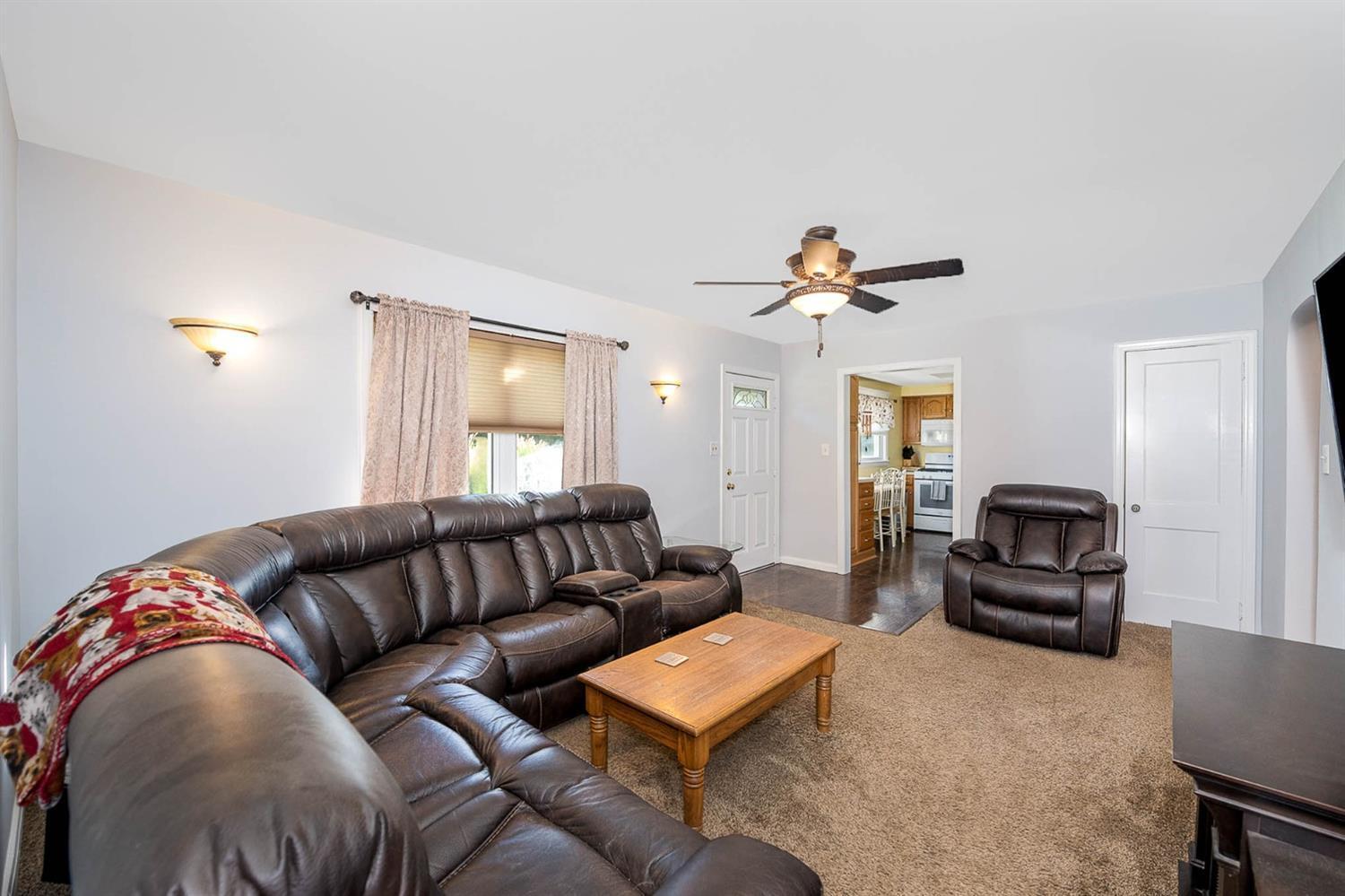 7425 Sheed Road Cincinnati, OH 45247 - Photo 10 of 25 Gallery Image 10