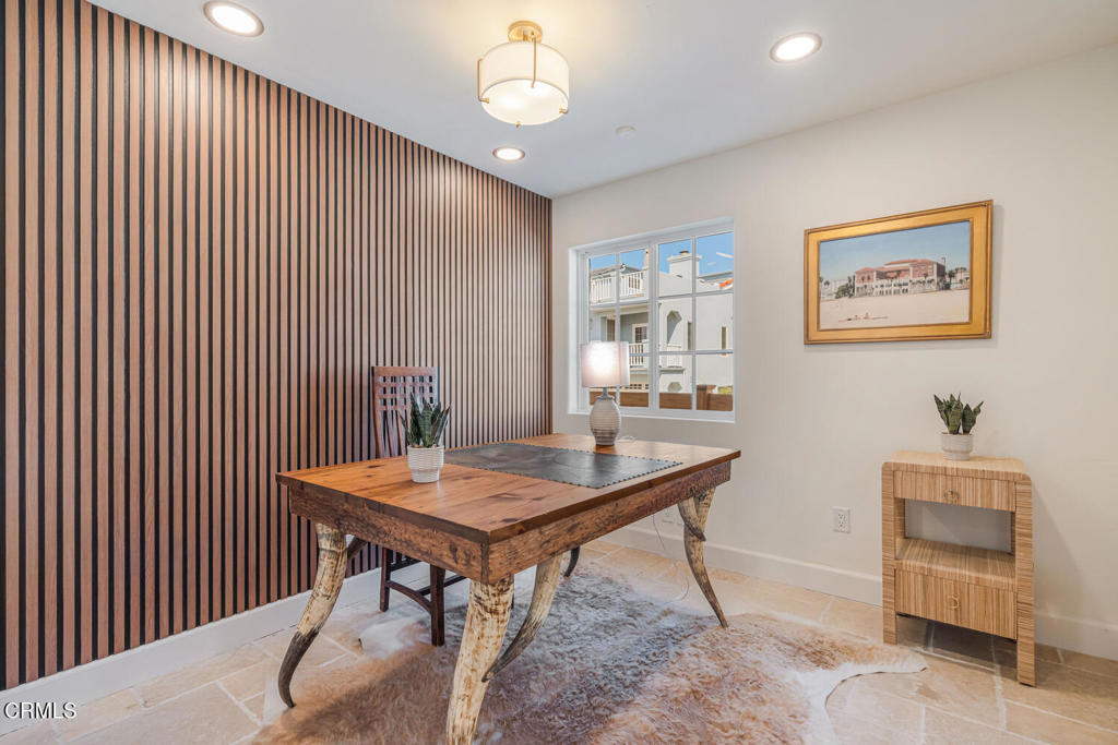 1501 Mandalay Beach Road Oxnard, CA 93035 - Photo 47 of 74 1501 Mandalay Beach Rd Oxnard-large-044-