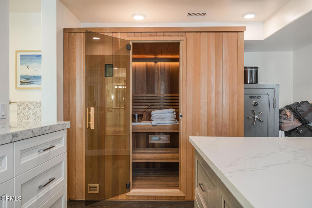 1501 Mandalay Beach Road Oxnard, CA 93035 - Photo 54 of 74 1501 Mandalay Beach Rd Oxnard-large-050-