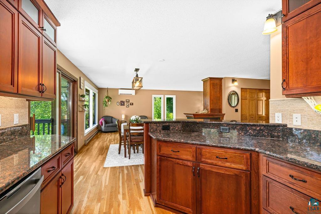4235 West Pioneer Road Duluth, MN 55803 - Photo 15 of 57