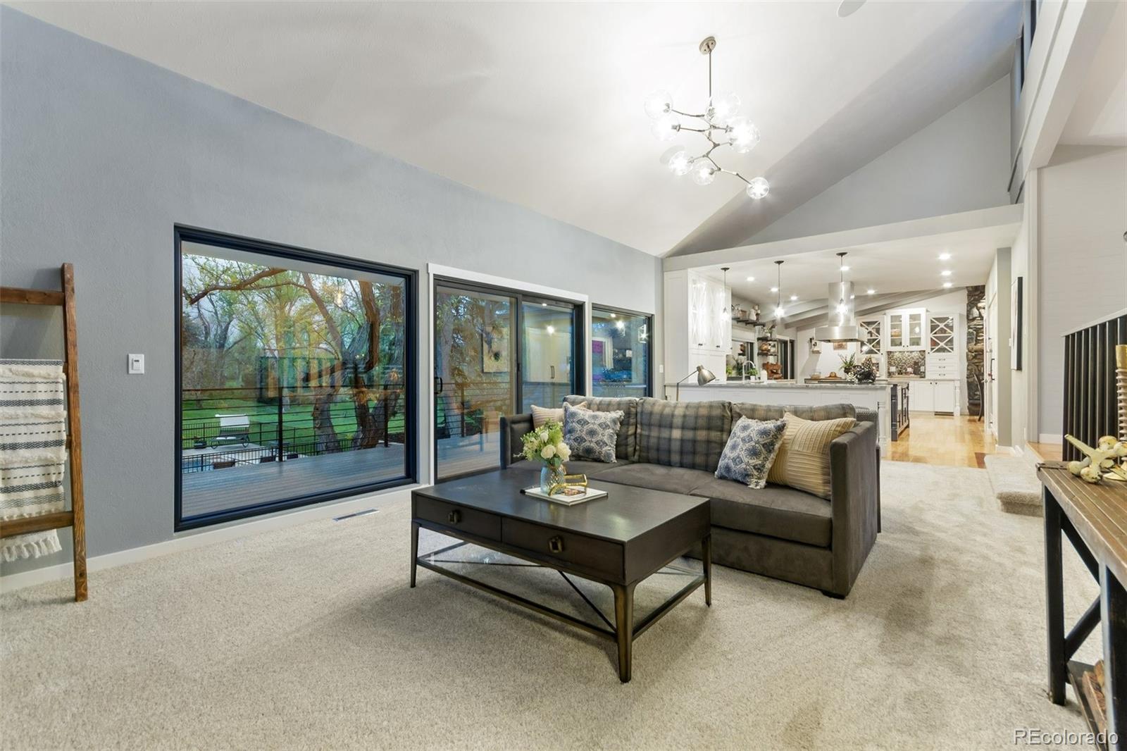 620 Front Range Road Littleton, CO 80120 - Photo 11 of 40