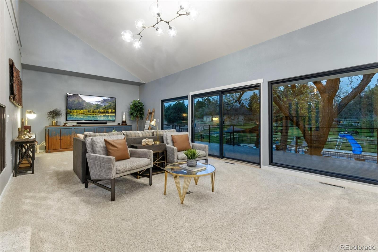 620 Front Range Road Littleton, CO 80120 - Photo 12 of 40