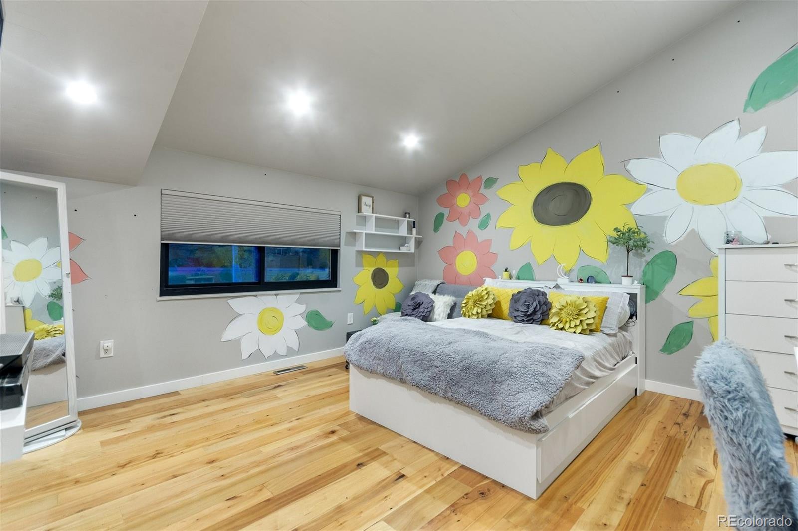 620 Front Range Road Littleton, CO 80120 - Photo 22 of 40