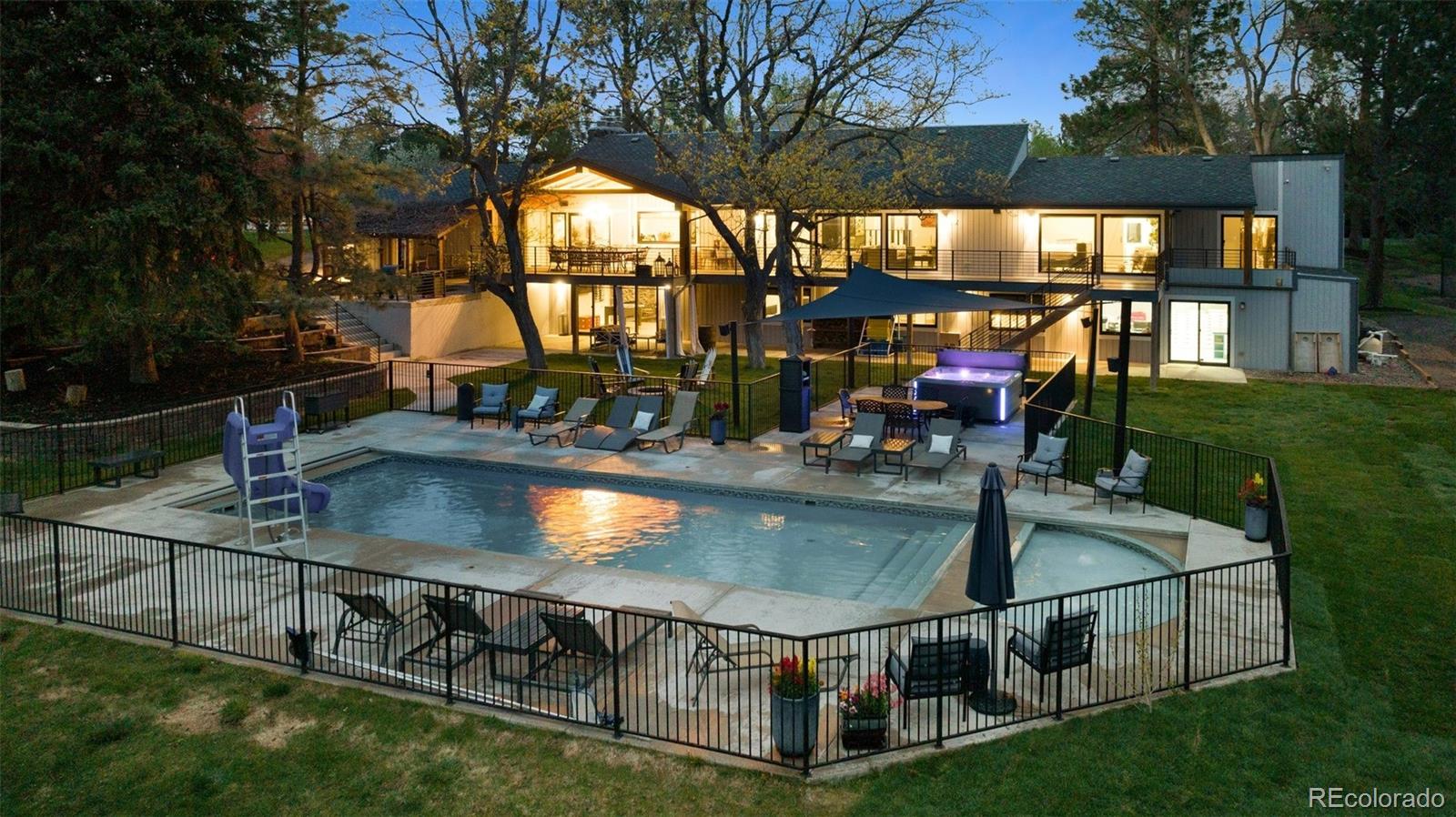 620 Front Range Road Littleton, CO 80120 - Photo 4 of 40