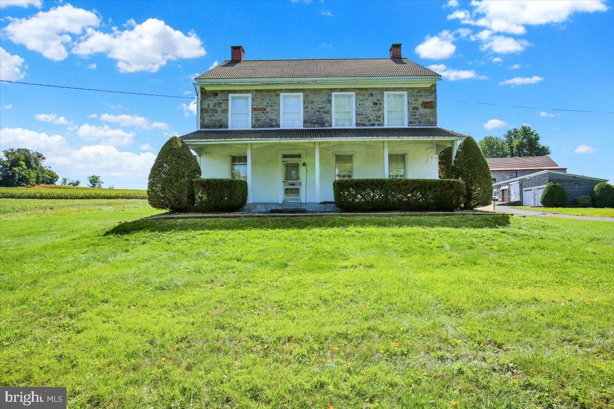 465 Antietam Road Reading, PA 19606 - Photo 3 of 46 Gallery Image 3