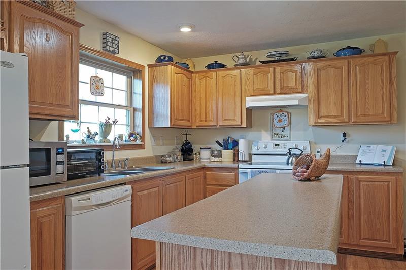 252 Pumpkin Hollow Road Georgetown, PA 15043 - Photo 18 of 25