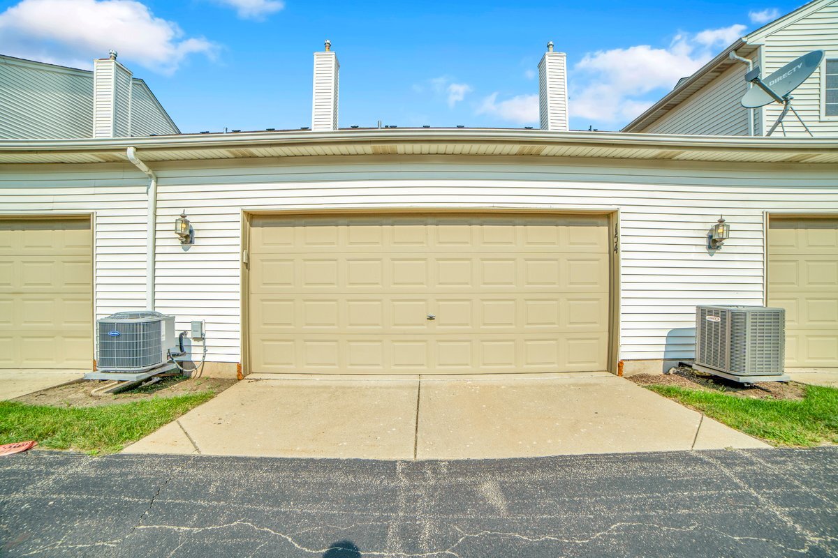 154 Azalea Circle Romeoville, IL 60446 - Photo 17 of 29 Gallery Image 17