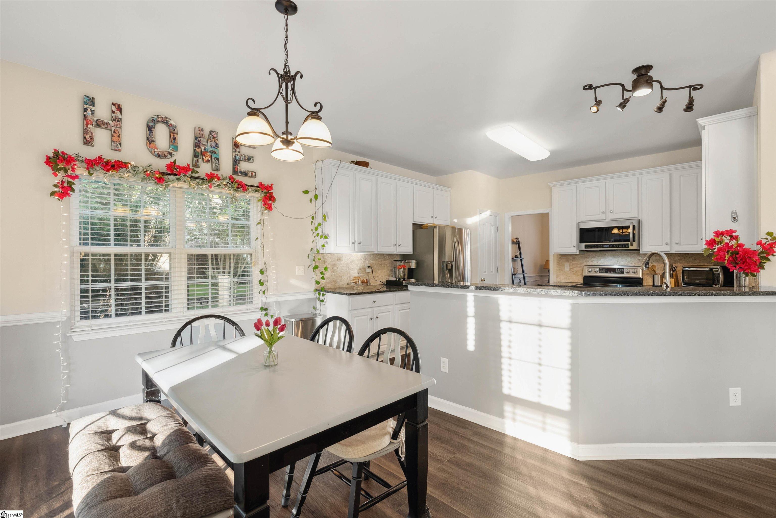 105 Franklin Meadow Way Greer, SC 29651 - Photo 7 of 38