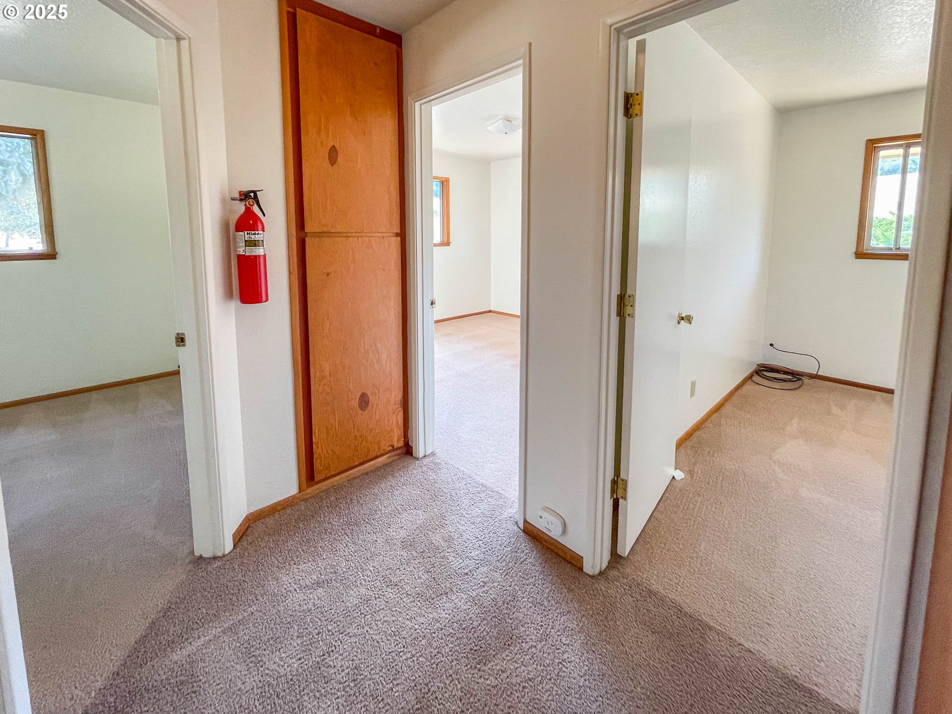 765 O C Brown Road Roseburg, OR 97470 - Photo 17 of 48