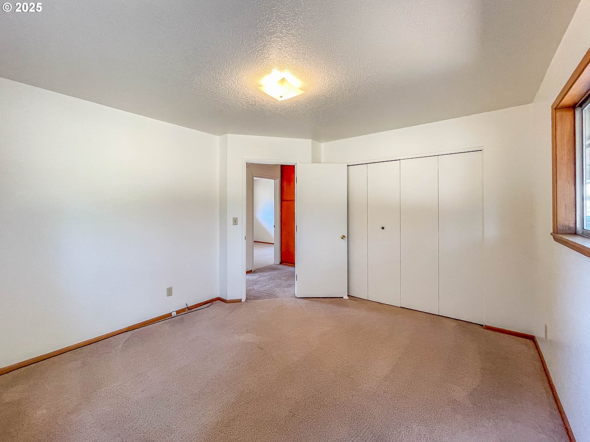 765 O C Brown Road Roseburg, OR 97470 - Photo 19 of 48 an empty room with an entryway