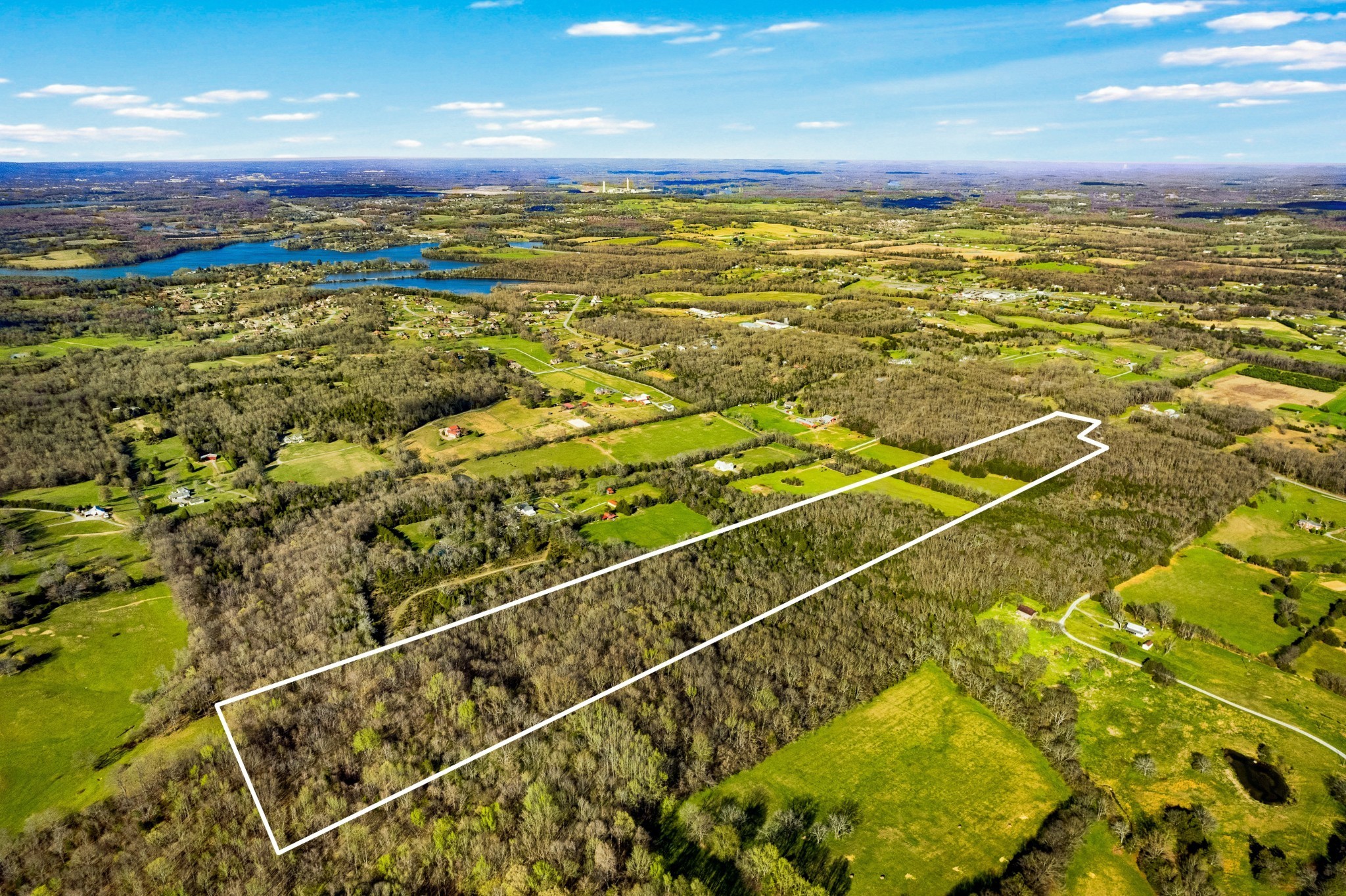 1 Cooks Road Mount Juliet, TN 37122 - Photo 2 of 14 a view of a ocean view