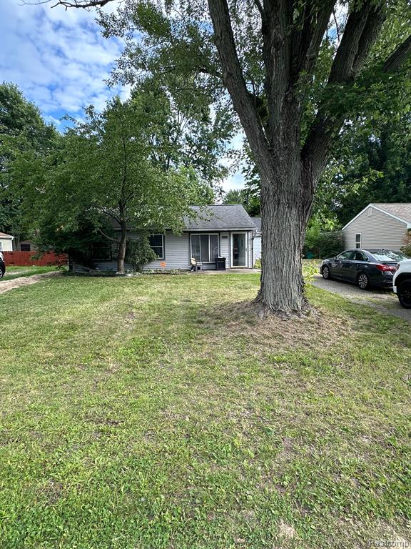 2896 James Road Auburn Hills, MI 48326 - Photo 2 of 22
