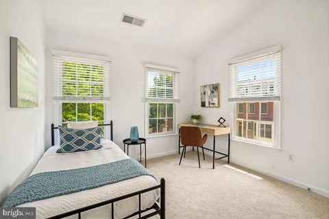 $939,900 | 11900 Bristol Manor Court, Unit 73, North Bethesda, MD 20852
