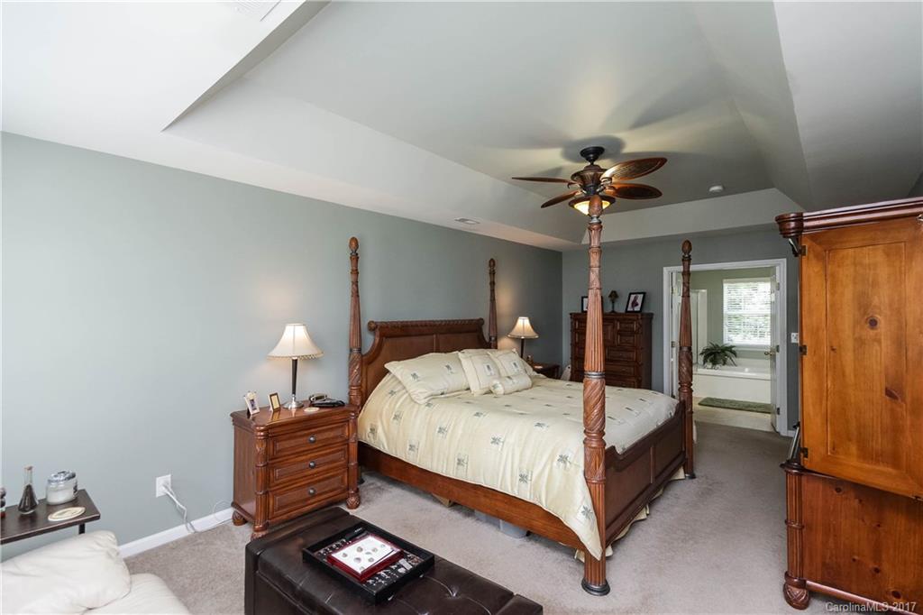 2429 Smith Cove Road Denver, NC 28037 - Photo 12 of 24 Gallery Image 12