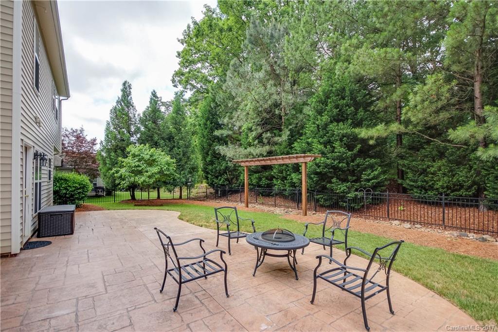 2429 Smith Cove Road Denver, NC 28037 - Photo 19 of 24 Gallery Image 19