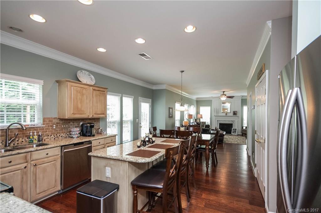 2429 Smith Cove Road Denver, NC 28037 - Photo 3 of 24 Gallery Image 3