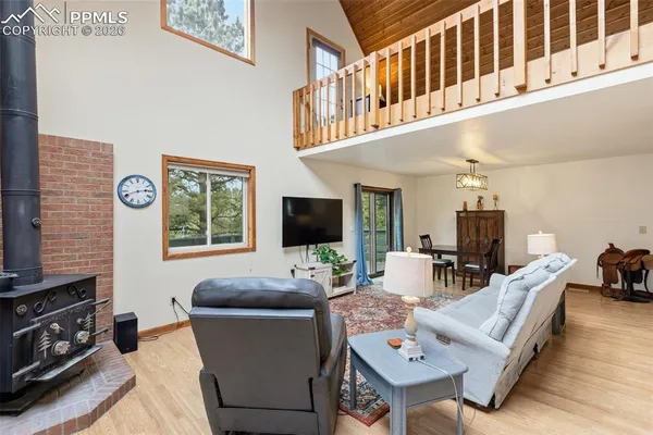 $749,000 | 200 Sun Ridge Court, Woodland Park, CO 80863