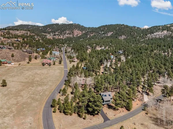 $749,000 | 200 Sun Ridge Court, Woodland Park, CO 80863