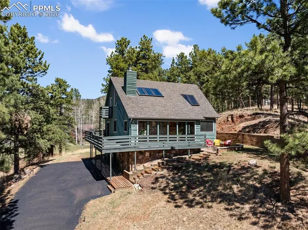 $749,000 | 200 Sun Ridge Court, Woodland Park, CO 80863