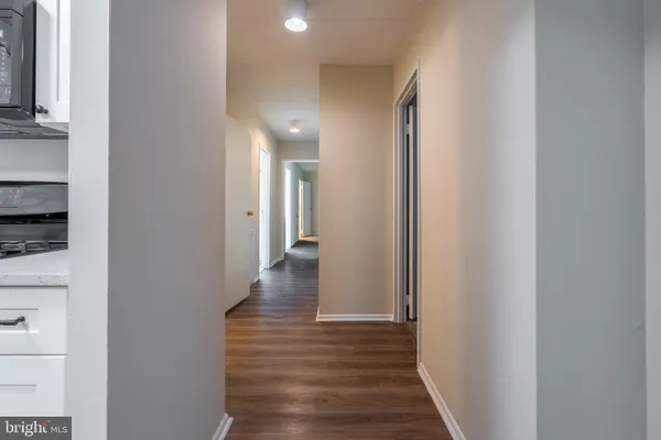 $2,400 | 501 North Bethlehem Pike, Unit 11Q, Ambler, PA 19002