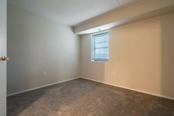 $2,400 | 501 North Bethlehem Pike, Unit 11Q, Ambler, PA 19002