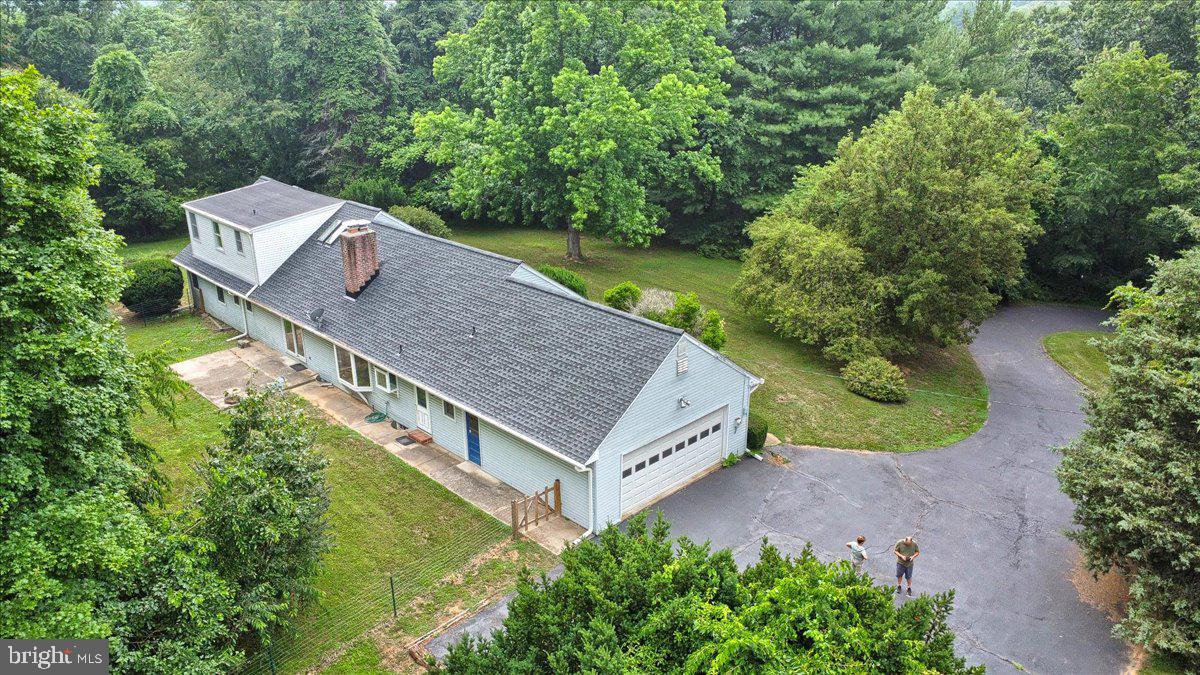 7409 Morgan Road Woodbine, MD 21797 - Photo 6 of 93 Gallery Image 6